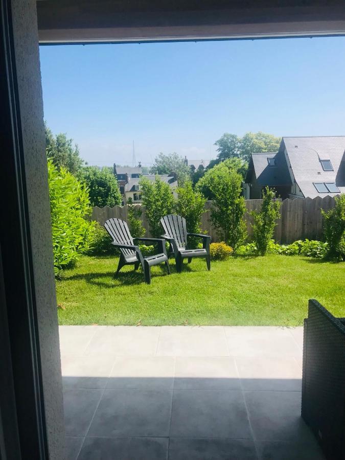 Bel Air Studios-Terrasse Couverte-Jardinet-Vue Pont De Normandie-Parking Prive Honfleur Exteriör bild